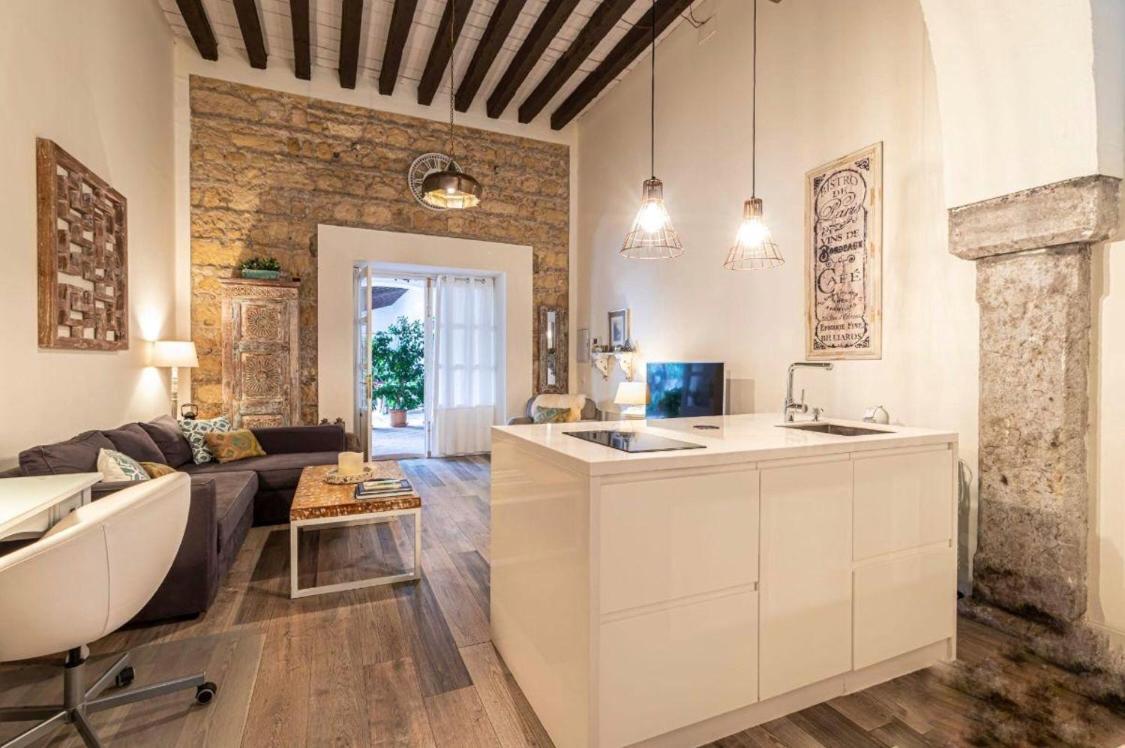 Loft Bodega San Blas Con Porche Y Parking Jerez de la Frontera Bagian luar foto
