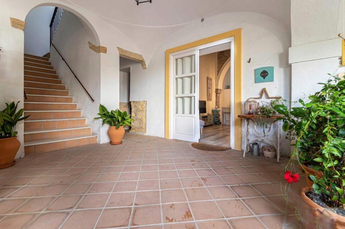 Loft Bodega San Blas Con Porche Y Parking Jerez de la Frontera Bagian luar foto