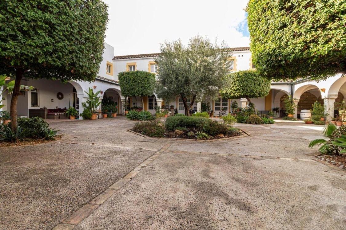 Loft Bodega San Blas Con Porche Y Parking Jerez de la Frontera Bagian luar foto